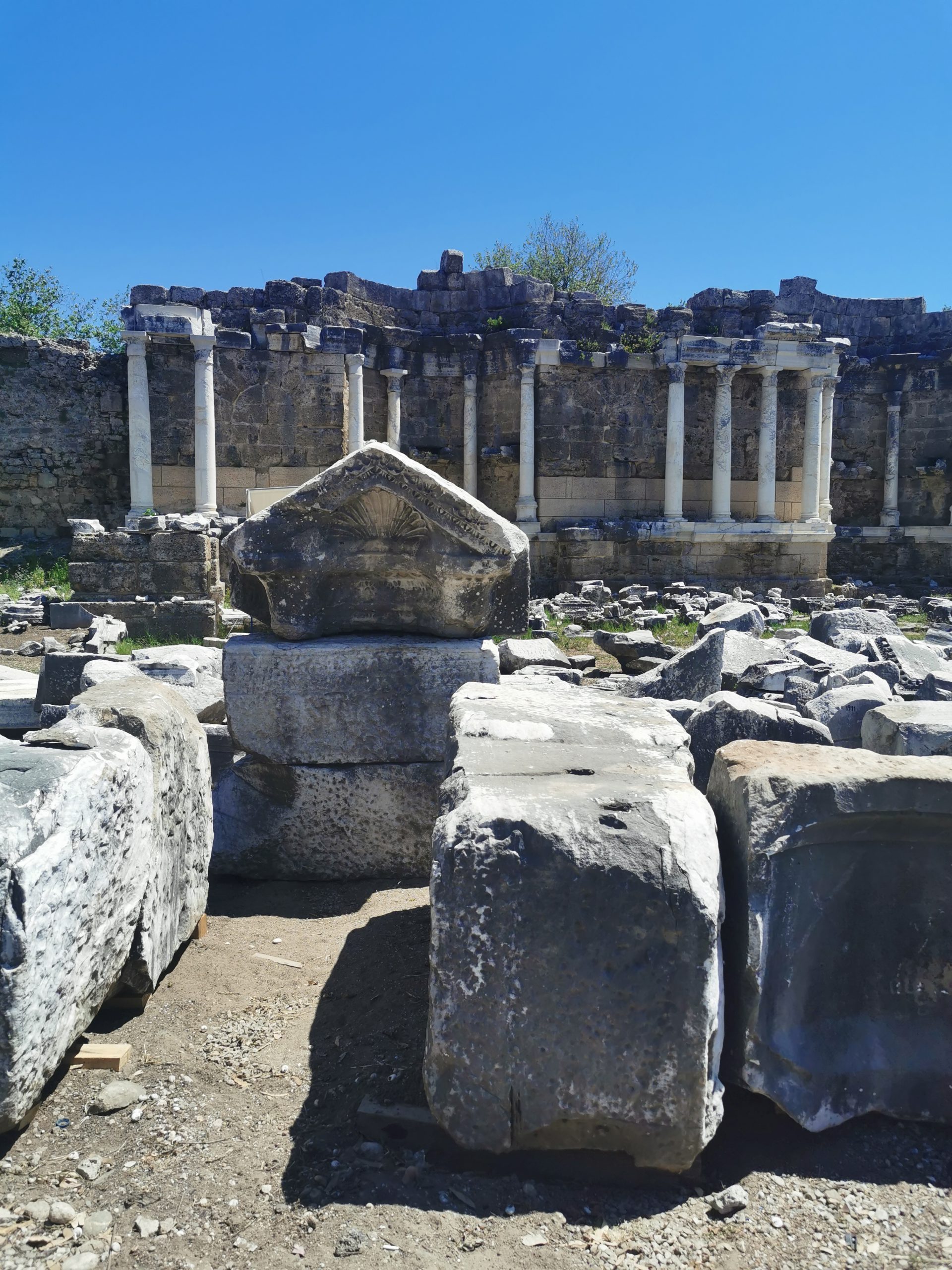 Здание, где располагались римские бани
